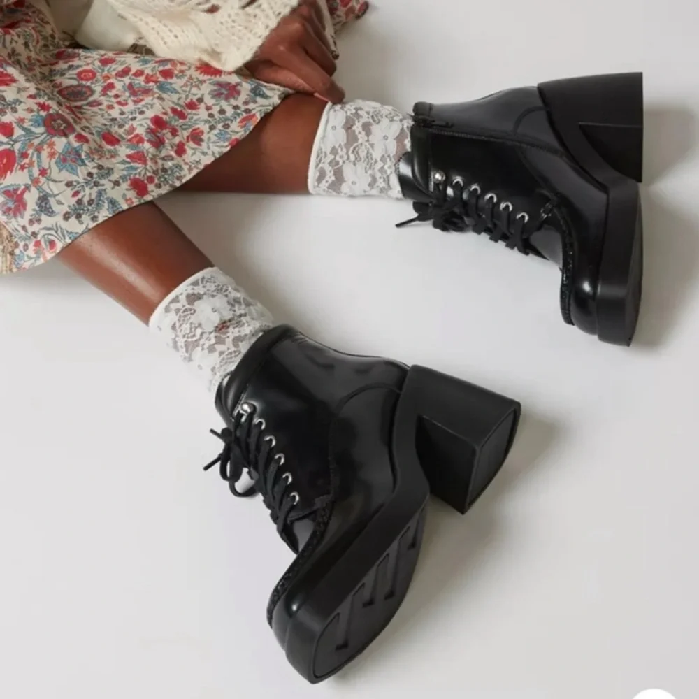 Vagabond brooke booties
